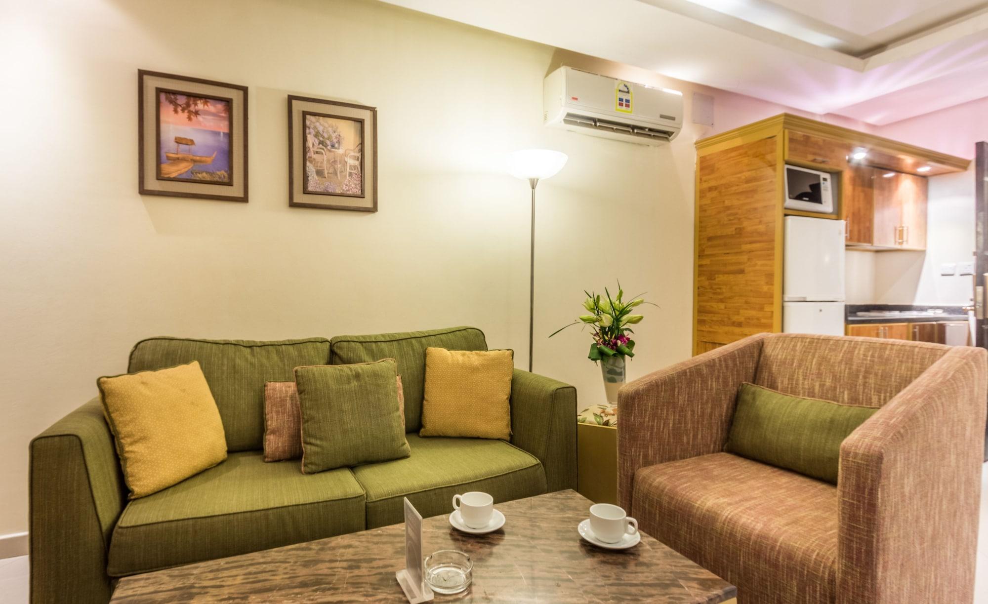 Al Muhaidb Al Takhasosi Aparthotel